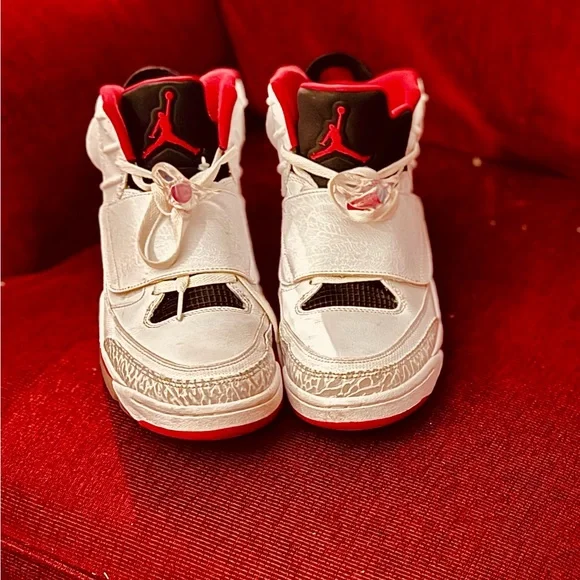 Nike Air Jordan Son of Mars “Fire Red” 512245-112 White/Gym Red/black **SOLD* - Picture 2 of 12